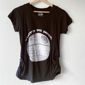 That’s no moon! Baby bump Star Wars Top